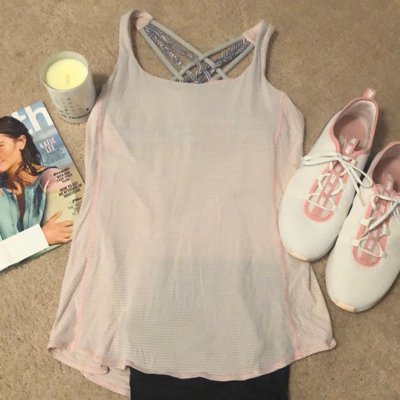 lululemon athletica Tops - Lululemon Wild Tank
